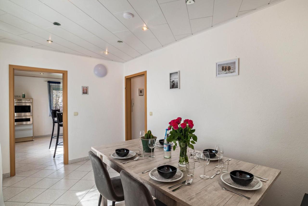 Am Hirnach 2 Apartment Sindelfingen Bagian luar foto