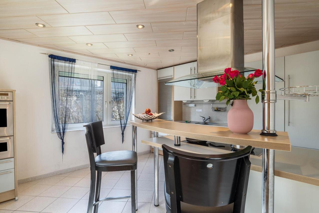 Am Hirnach 2 Apartment Sindelfingen Bagian luar foto