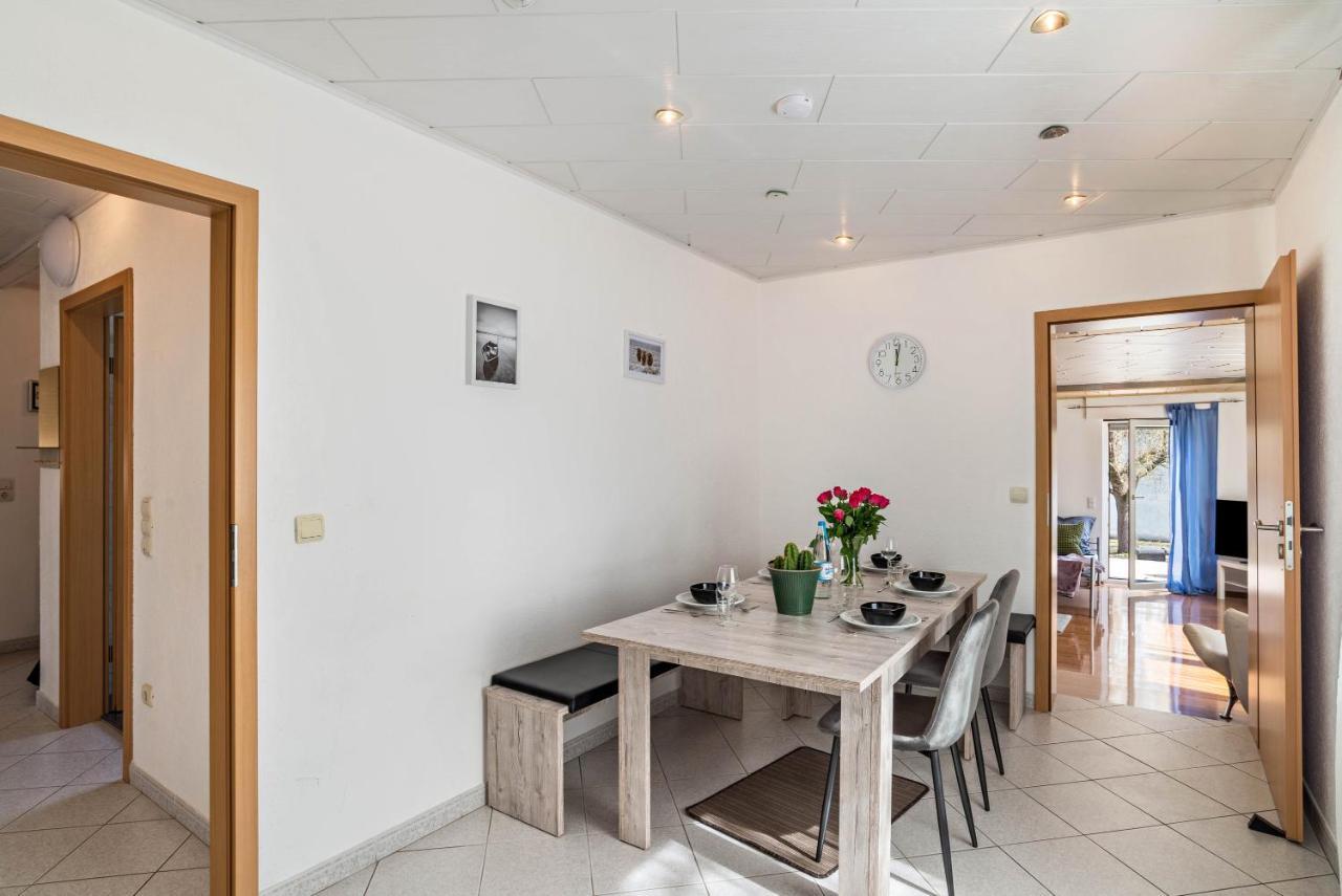 Am Hirnach 2 Apartment Sindelfingen Bagian luar foto